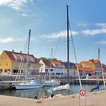 Steffi - 300m From The Sea By Interhome