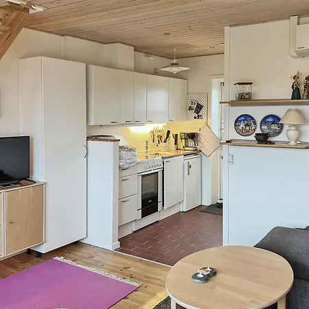 Apartment Steffi - 300m From The Sea By Interhome